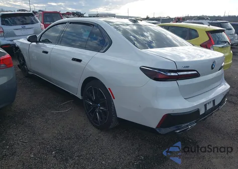 2023 BMW 760 I xDrive z USA, uszkodzony, nr VIN WBA33EJ02PCM41408